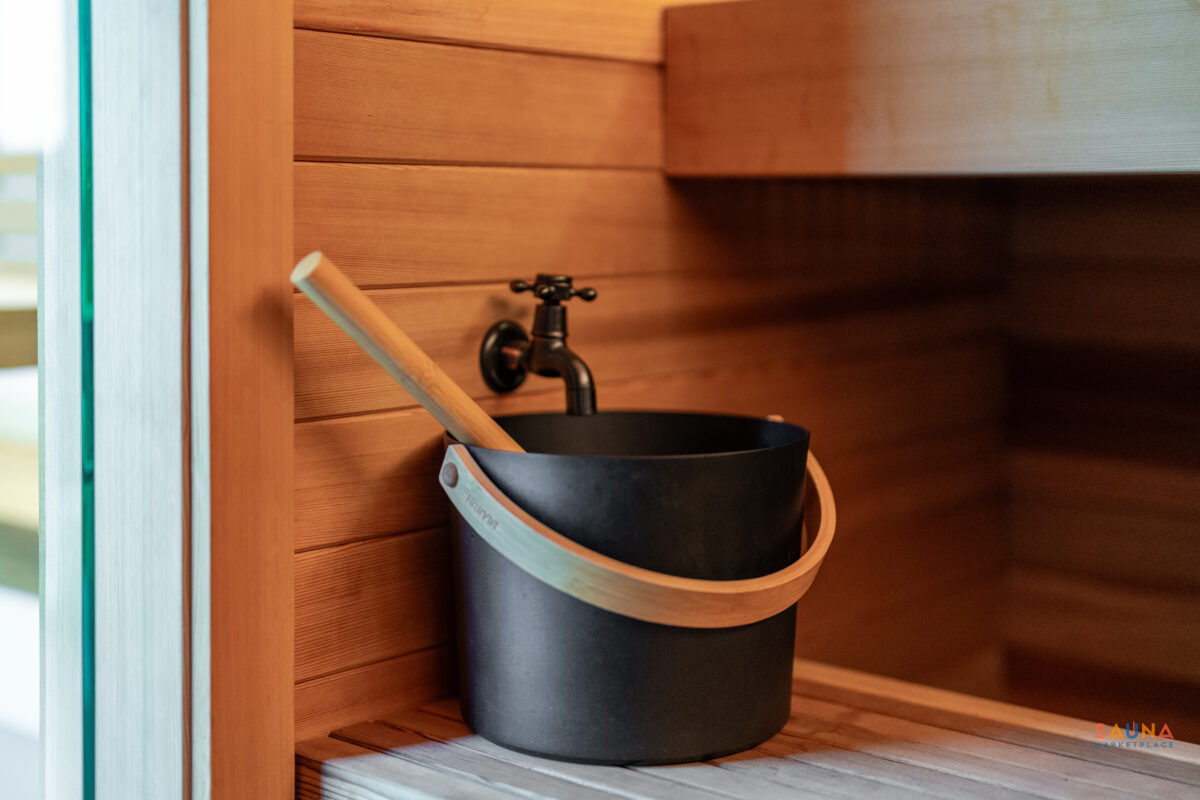 Sauna Bucket And Ladle In Mobile Sauna