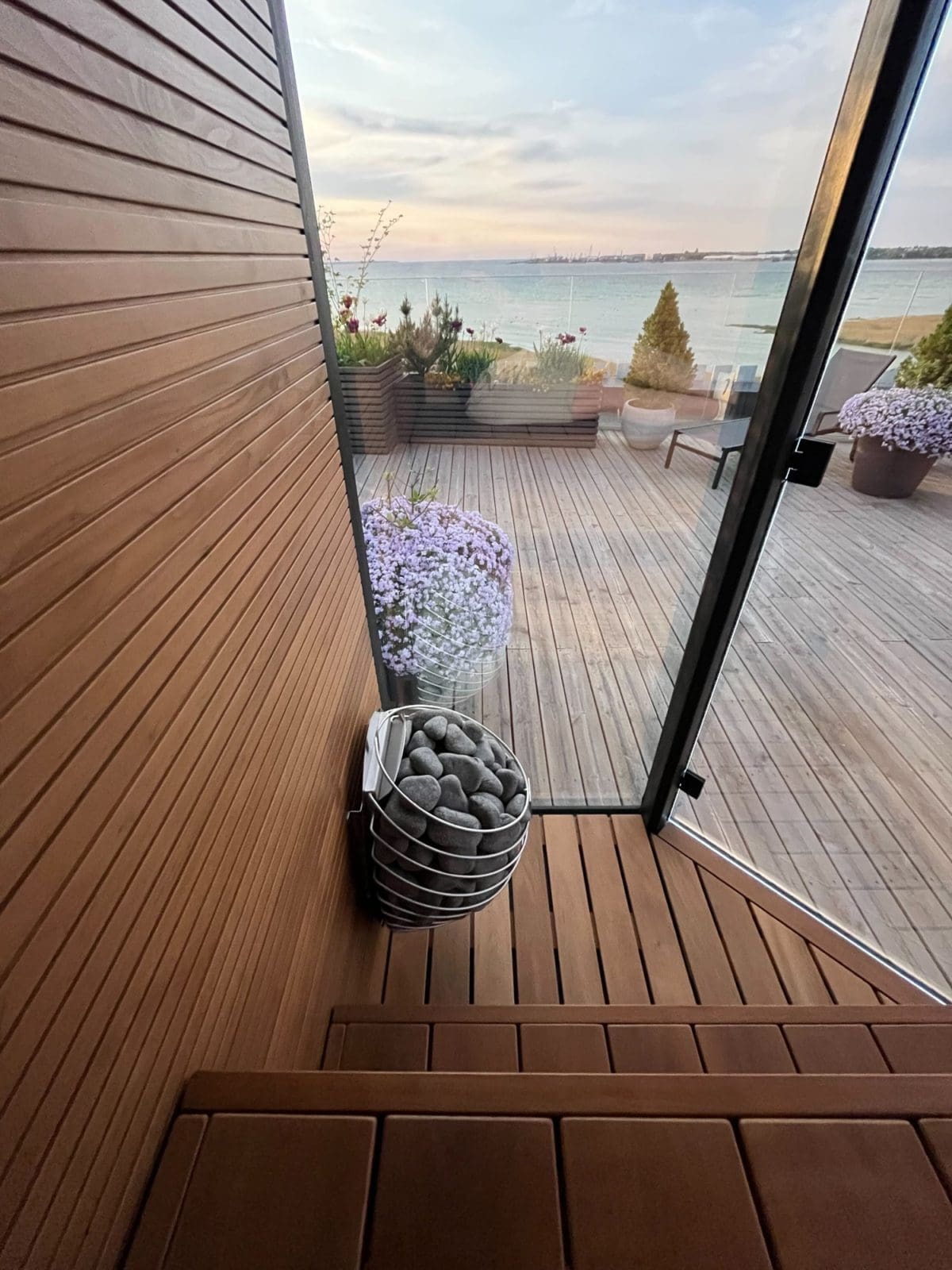 Rooftopterraceglasselectricsaunawithaview Haljashouses