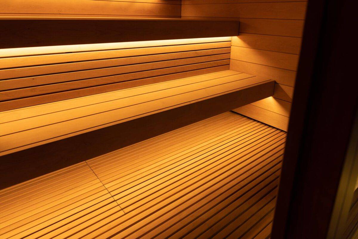 10. Interior Compress