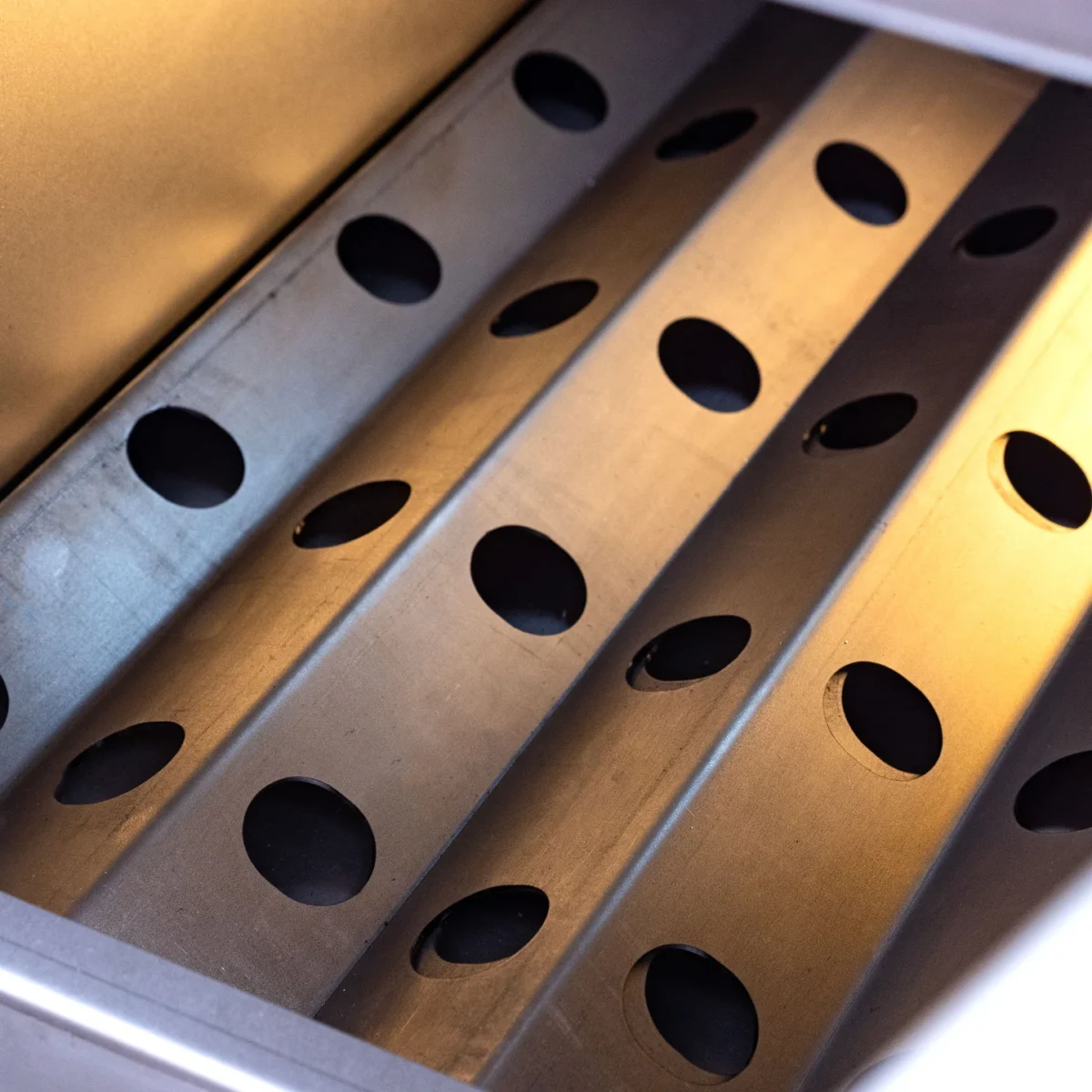 Overland Ultralight Stove Detailed False Bottom Shot