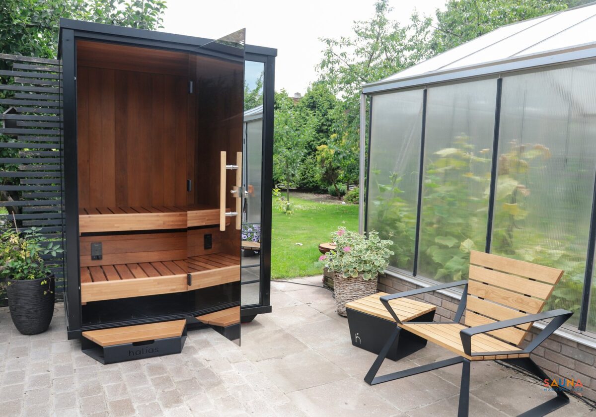 Haljas Hele Nano With Door Open