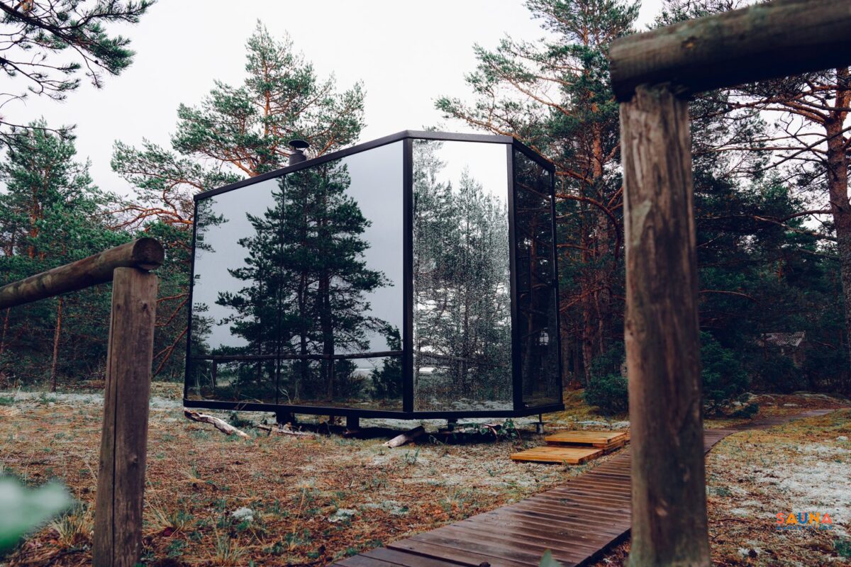 Haljas Hele Double Prebuilt Mirorred Sauna In The Woods