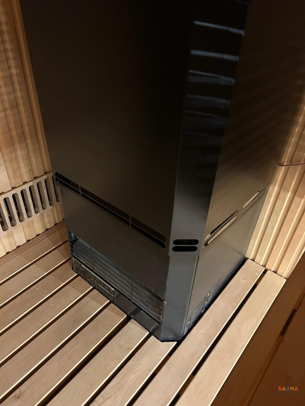 Saunum Air L With Duckboards Cut Out